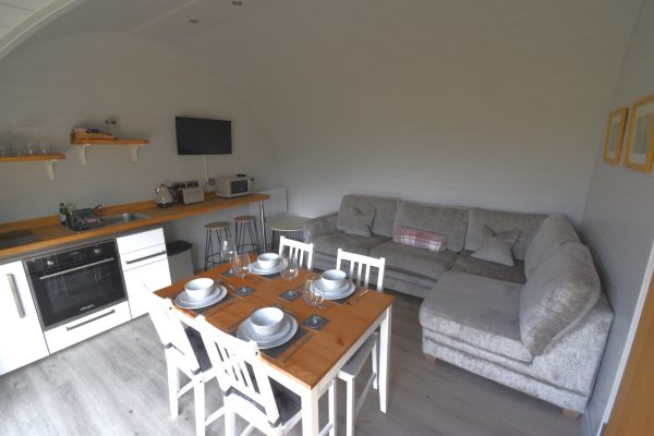 Nottingham's Luxury Vineyard Glamping Pods - Wolds Wine Estate