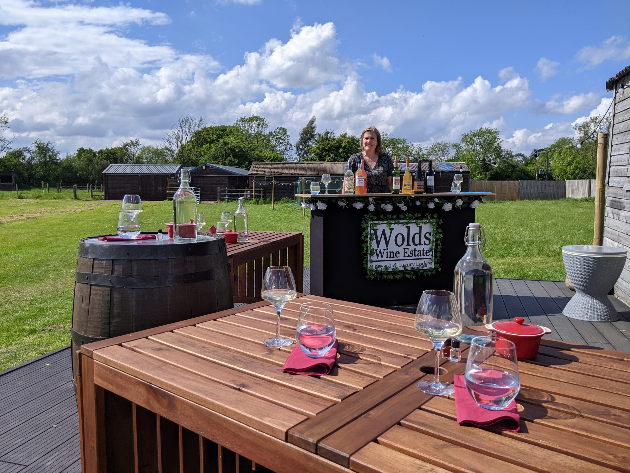 Group and Hen Party Glamping Nottingham - Wolds Wine Estate
